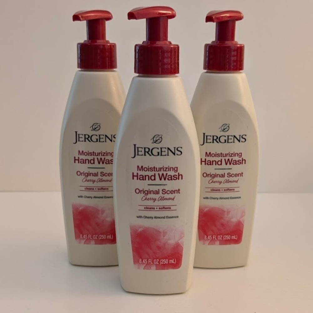 3 Pack Jergens Original Cherry Almond Moisturizing Hand Wash Soap Pump 8.45 oz